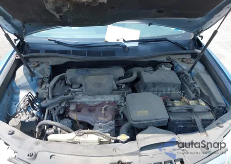 2013 Toyota Camry Le z USA, uszkodzony, nr VIN 4T1BF1FK8DU678723